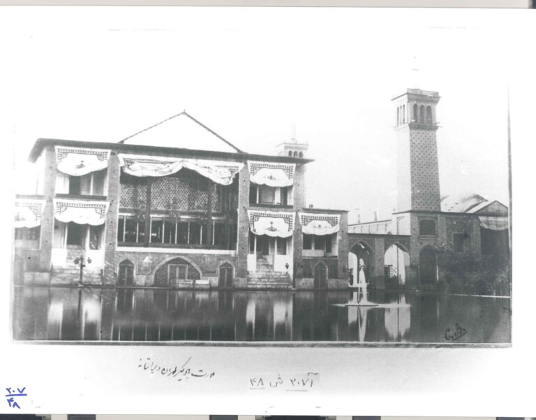 عمارت بادگیر